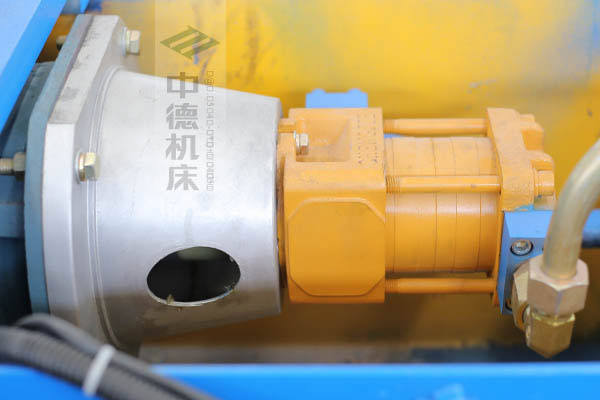 ZDPK-10032采用國(guó)內(nèi)一流品牌電機(jī)及油泵，動(dòng)力強(qiáng)勁，噪音低